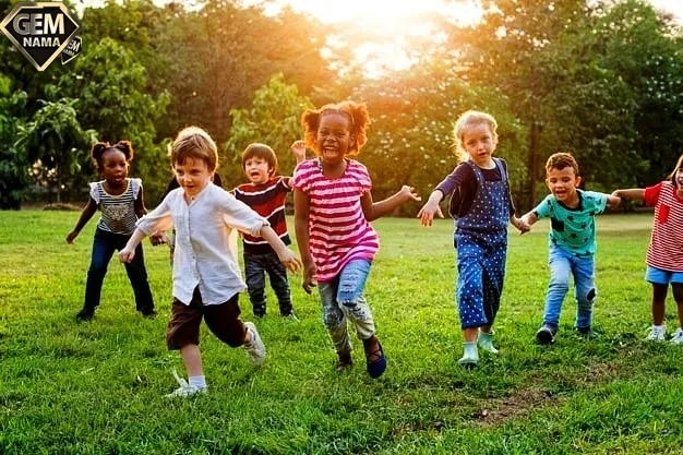 چرا باید ورزش کنیم برای کودکان