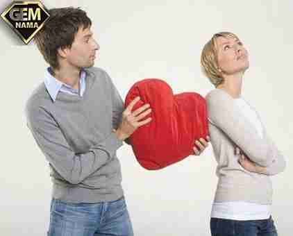 خطرات عشق در نگاه اول