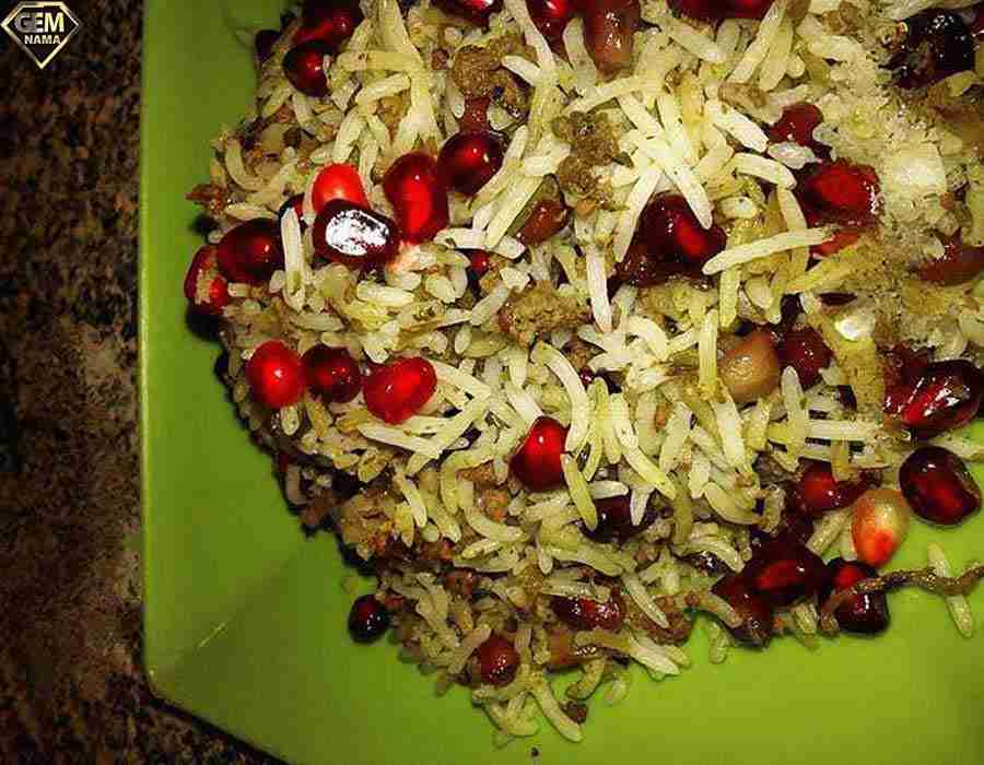 طرز تهیه انار پلو شیرازی برای شب یلدا