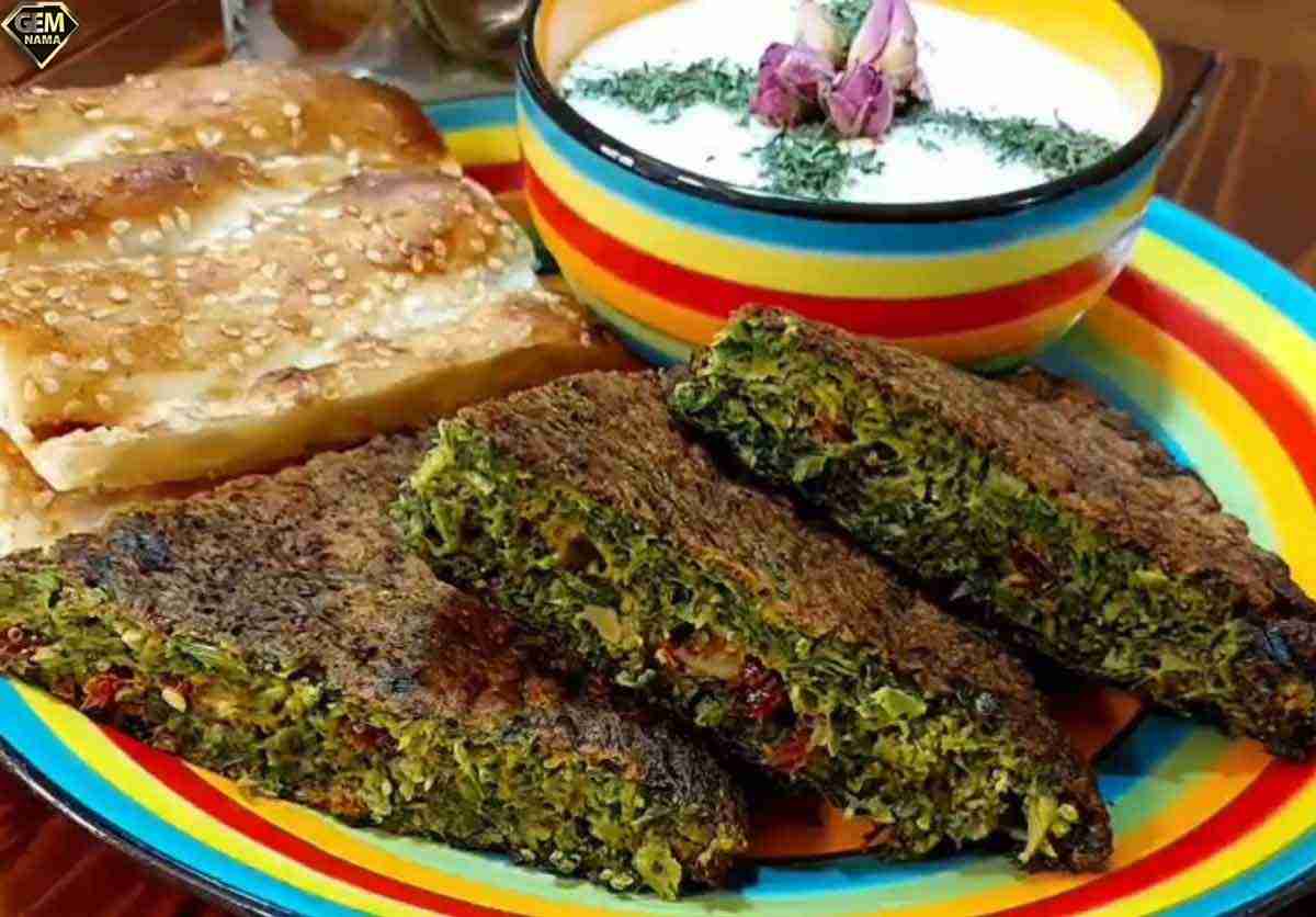 طرز تهیه کوکو سبزی ترد و خوشمزه با عطر عالی