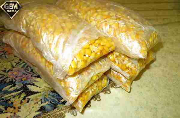 طرز تهیه کنسرو ذرت و روش دانه کردن ذرت
