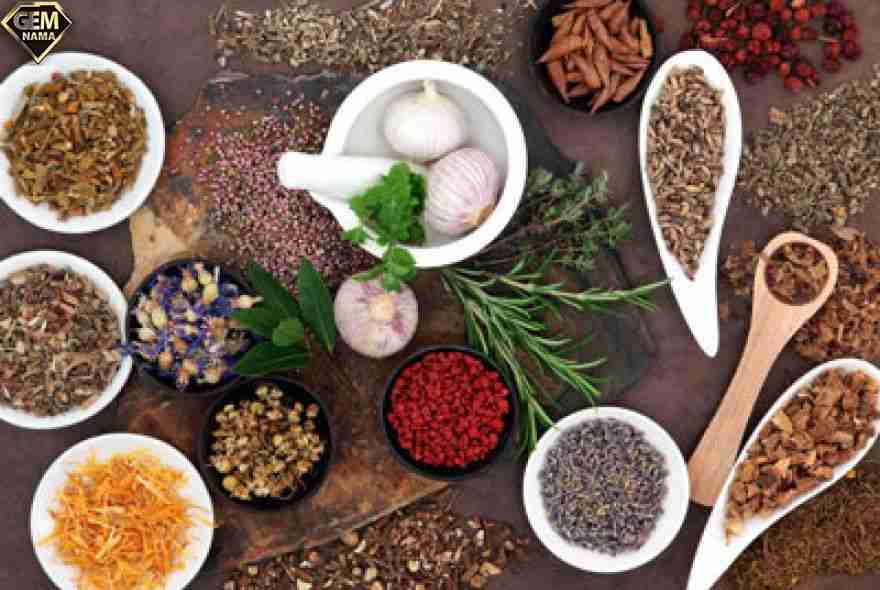 برای قطع لکه بینی پریودی چی بخوریم