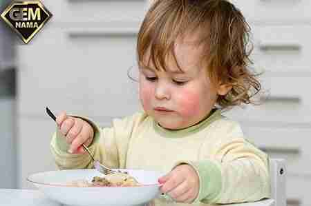 چگونه از آلرژی غذایی در کودک جلوگیری کنیم