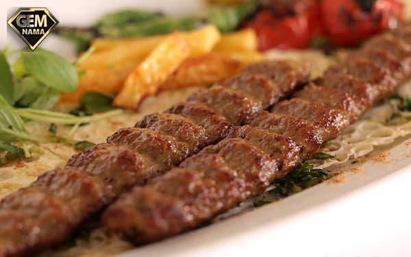 طرز تهیه چلو کباب کوبیده مجلسی
