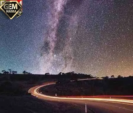 چند مورد از شگفتی های کهکشان ها و اجرام آسمانی